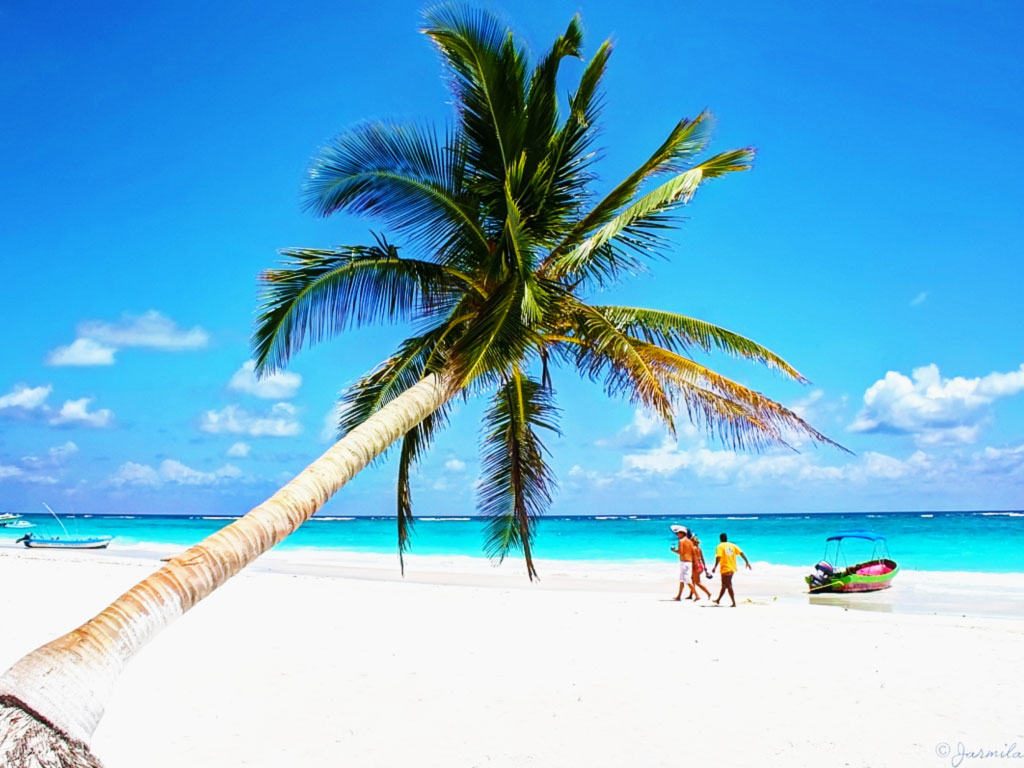 Playa Paraiso - destination photo